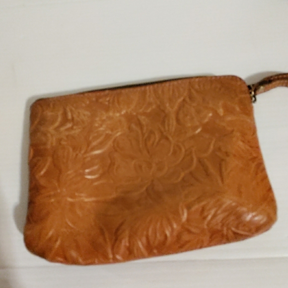 PATRICIA NASH Tooled Florence Leather - St. Croce Zip Pouch / Wallet / Wristlet - Picture 4 of 7